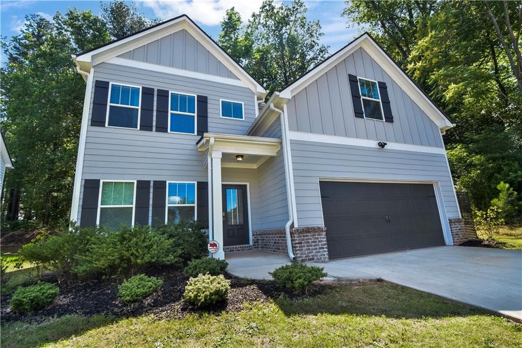 3 bedroom, 3 bathroom, 2,095 sq ft single family residence for sale at 2099 Easterwood Terrace, Decatur, GA 30032