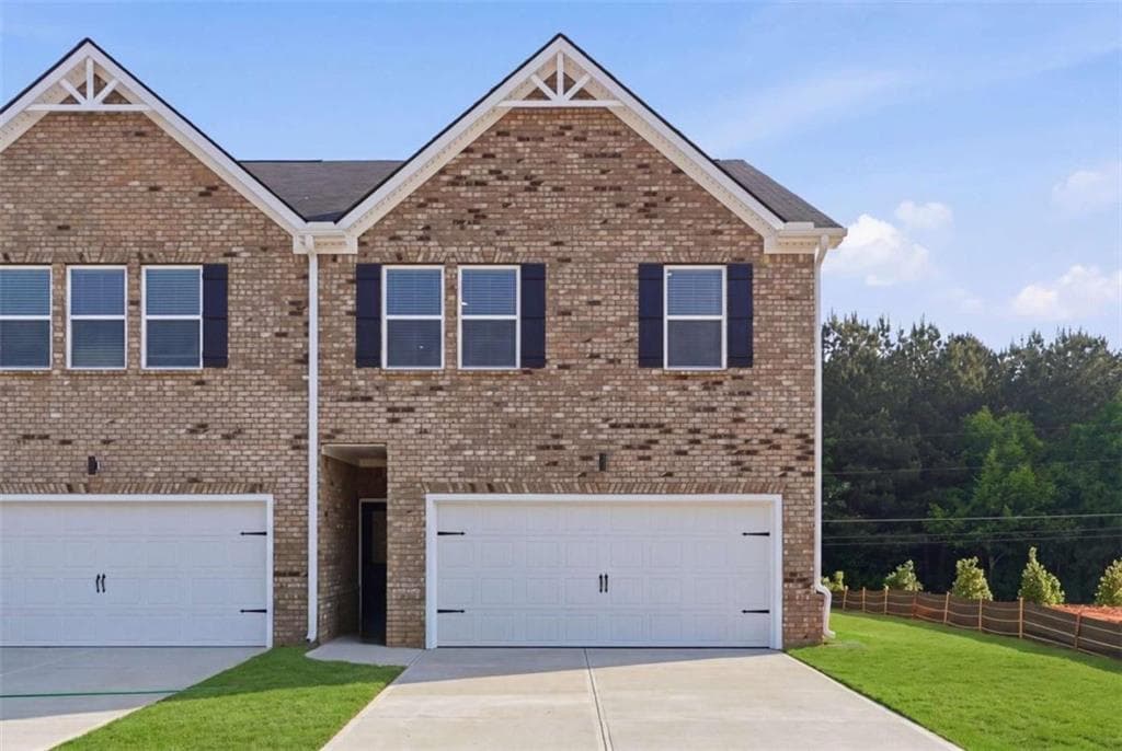 4 bedroom, 3 bathroom, 1,852 sq ft townhouse under contract at 3656 PARKWAY JAMES Drive, Snellville, GA 30039 — photo 2