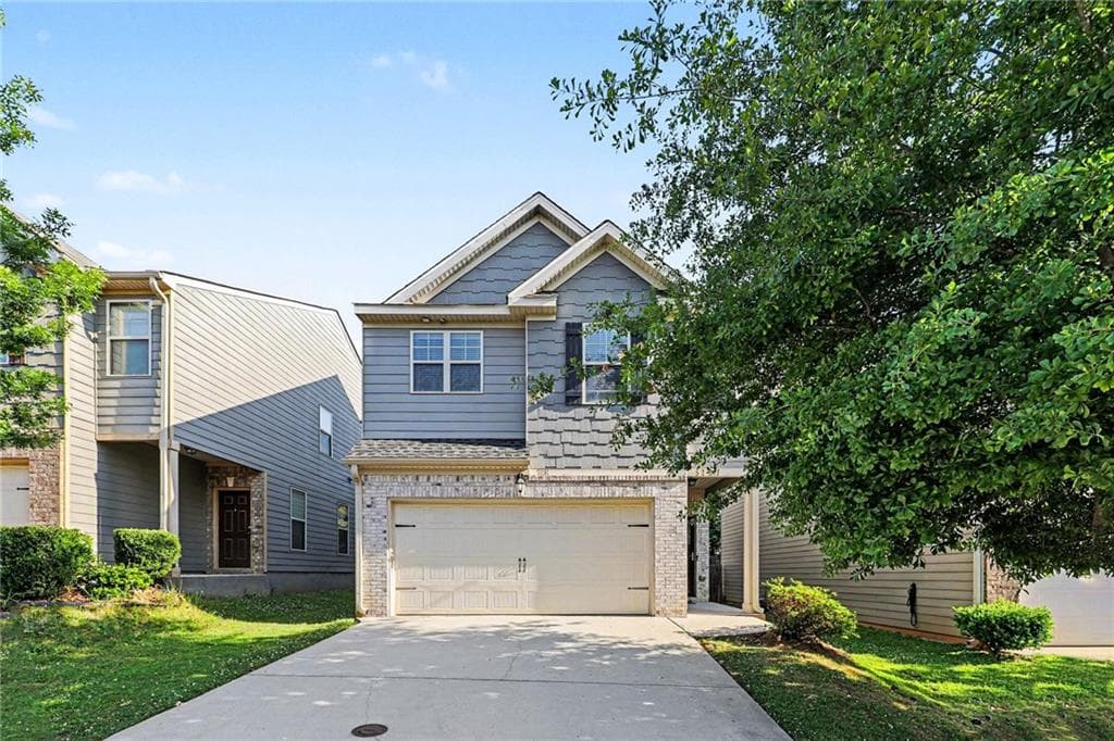 4 bedroom, 3 bathroom, 1,980 sq ft single family residence for sale at 5151 Rapahoe Trail, Atlanta, GA 30349