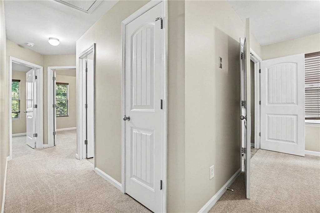 4 bedroom, 3 bathroom, 1,980 sq ft single family residence for sale at 5151 Rapahoe Trail, Atlanta, GA 30349 — photo 8