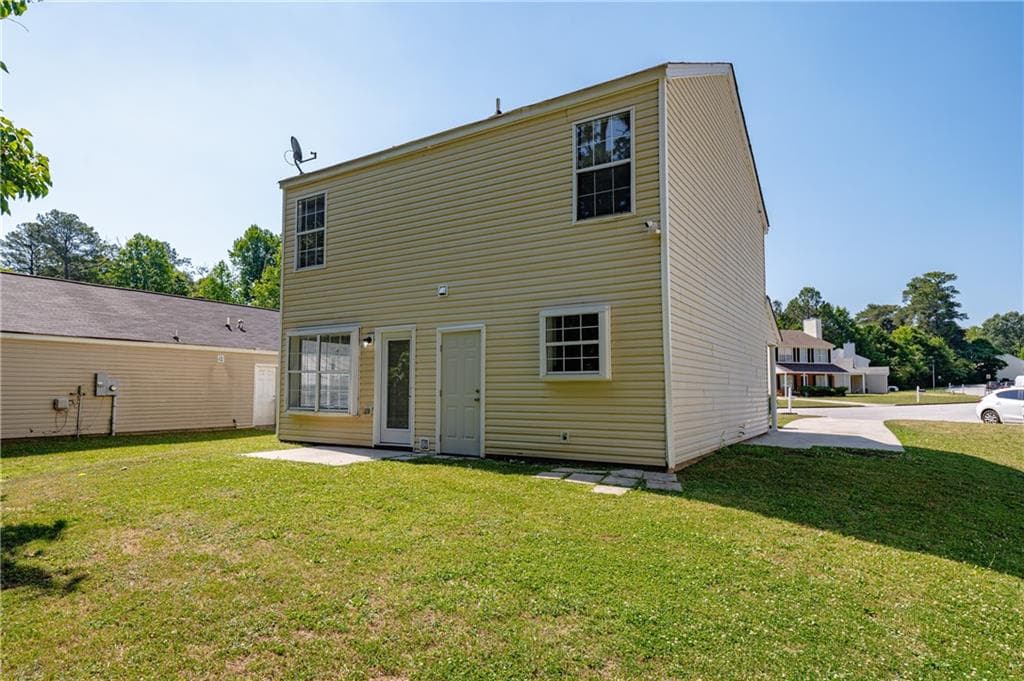 3 bedroom, 3 bathroom, 1,452 sq ft single family residence for sale at 7624 Mcgillicuty Drive, Union City, GA 30291 — photo 7