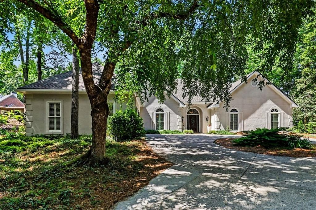 2565 Fairview Drive, Cumming, GA 30041 — most recent listing photo