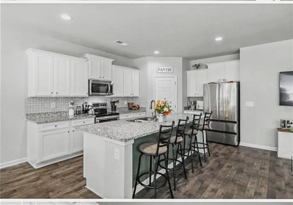 4 bedroom, 3 bathroom, 2,209 sq ft single family residence under contract at 588 Scout Hut Road, Danielsville, GA 30633 — photo 9