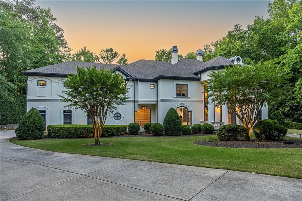 7 bedroom, 11 bathroom, 13,355 sq ft single family residence for sale at 1 Cascade Pointe Drive, Atlanta, GA 30331 — photo 3