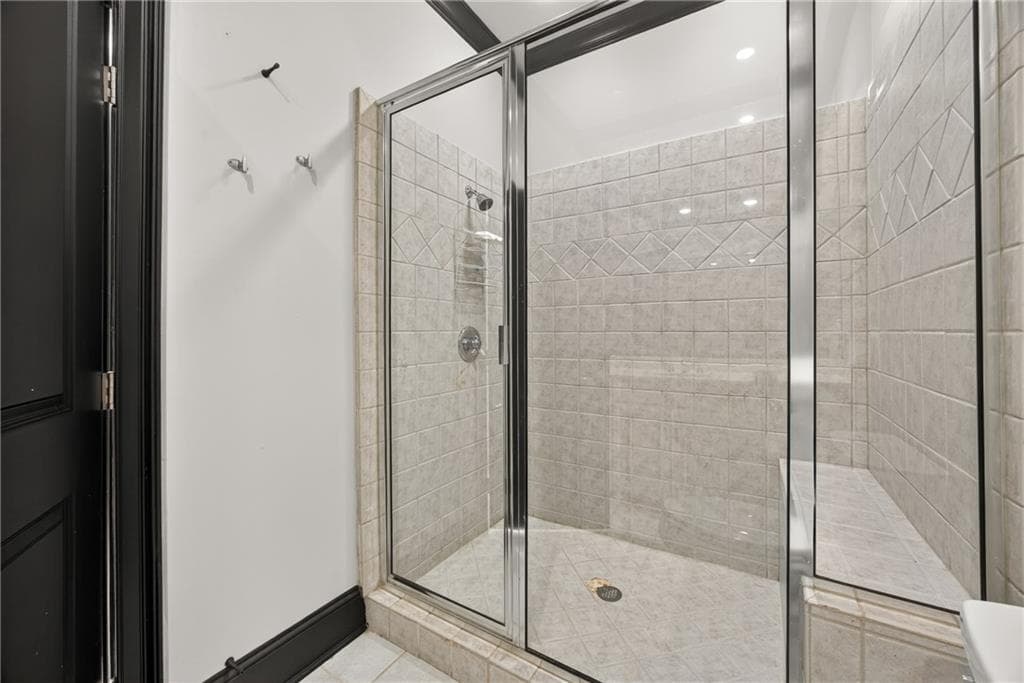 7 bedroom, 11 bathroom, 13,355 sq ft single family residence for sale at 1 Cascade Pointe Drive, Atlanta, GA 30331 — photo 5