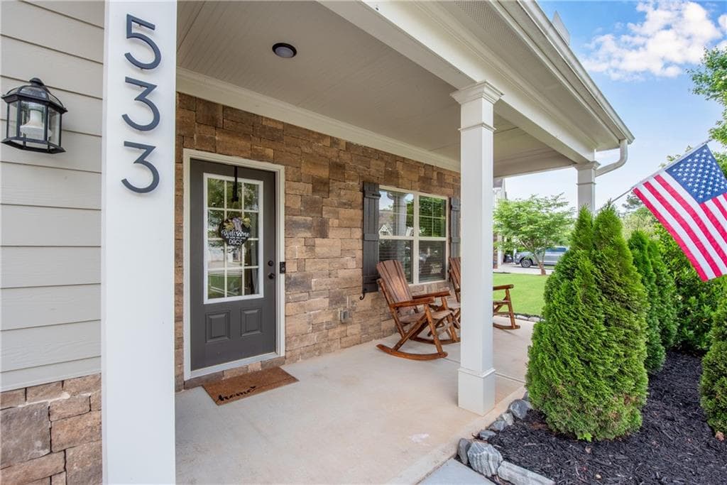 4 bedroom, 3 bathroom, 2,314 sq ft single family residence for sale at 533 Evergreen Way, Jefferson, GA 30549 — photo 3