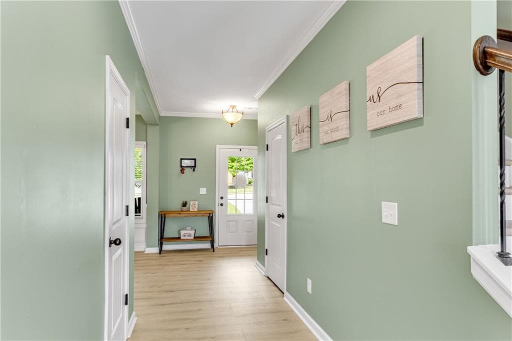 4 bedroom, 3 bathroom, 2,314 sq ft single family residence for sale at 533 Evergreen Way, Jefferson, GA 30549 — photo 5