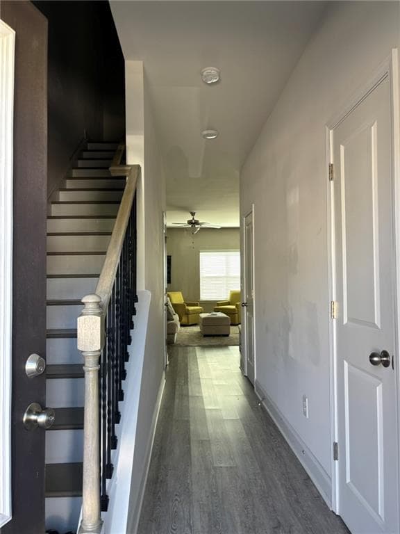 3 bedroom, 3 bathroom, 1,636 sq ft townhouse for sale at 11208 Benton Loop, Covington, GA 30014 — photo 3