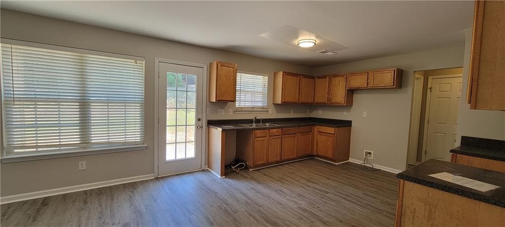 4 bedroom, 4 bathroom, 2,716 sq ft single family residence for sale at 5291 Caitlin Lane, Douglasville, GA 30135 — photo 6
