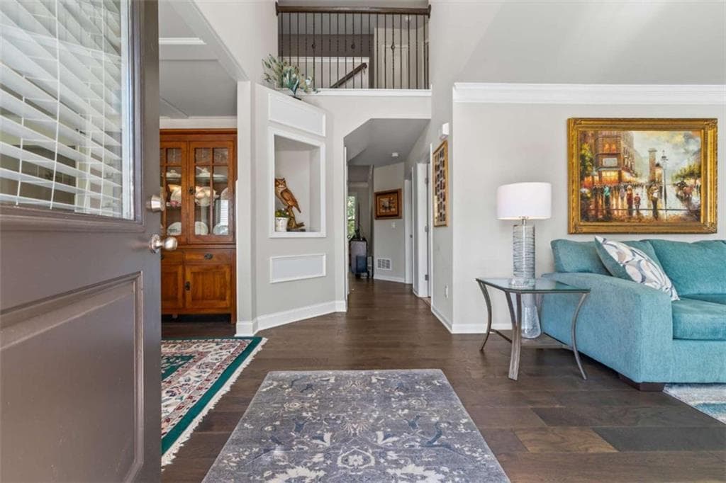5 bedroom, 3 bathroom, 3,000 sq ft single family residence for sale at 6024 Park Bay Court, Flowery Branch, GA 30542 — photo 3