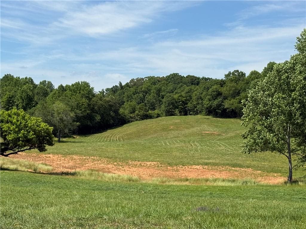 3 bedroom, 2 bathroom, 1,680 sq ft single family residence for sale at 603 Wall Bridge Road, Clarkesville, GA 30523