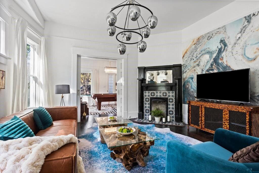 duplex for sale at 937 Austin Avenue, Atlanta, GA 30307 — photo 2