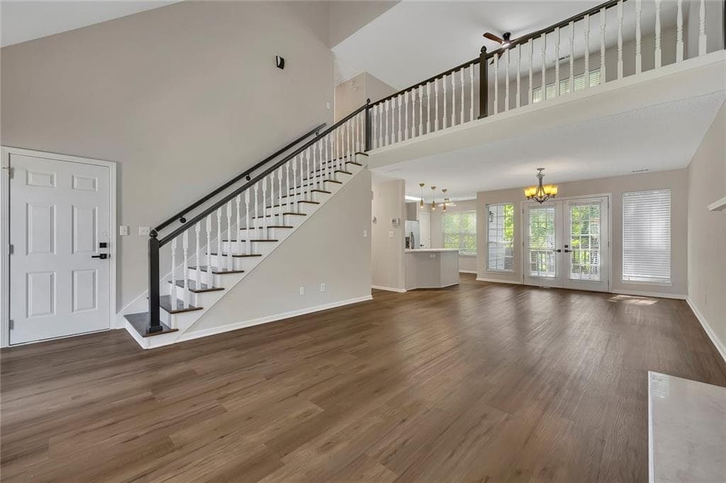 4 bedroom, 3 bathroom, 2,677 sq ft single family residence for sale at 4704 Vineyard Court, Smyrna, GA 30082 — photo 3