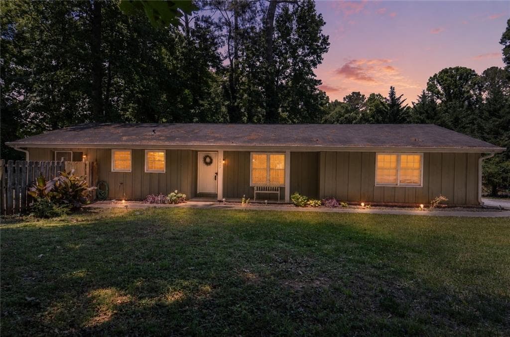 3 bedroom, 2 bathroom, 1,810 sq ft single family residence sold at 1117 Mandalay Court, Lilburn, GA 30047