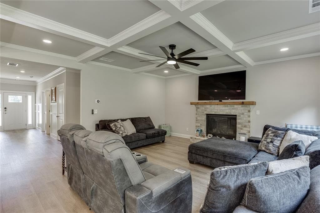 5 bedroom, 4 bathroom, 3,044 sq ft single family residence for sale at 265 Cherokee Rose Lane, Hoschton, GA 30548 — photo 4