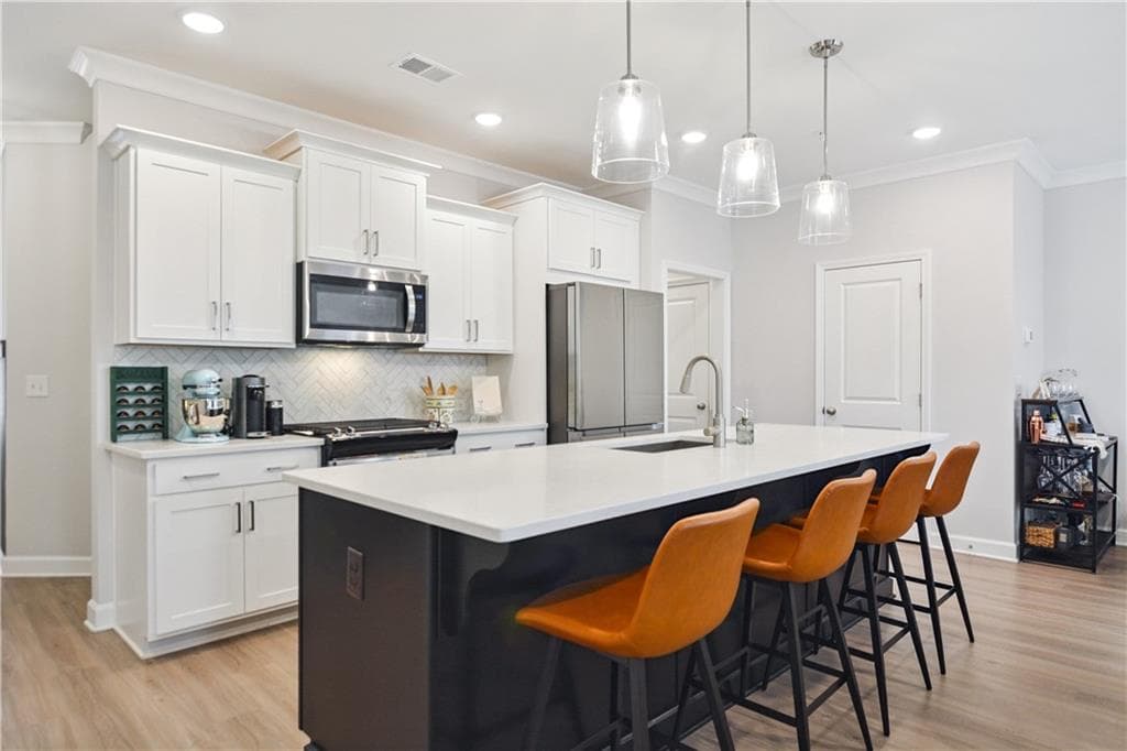 3 bedroom, 3 bathroom, 1,867 sq ft townhouse under contract at 765 Trevett Way, Marietta, GA 30062 — photo 5