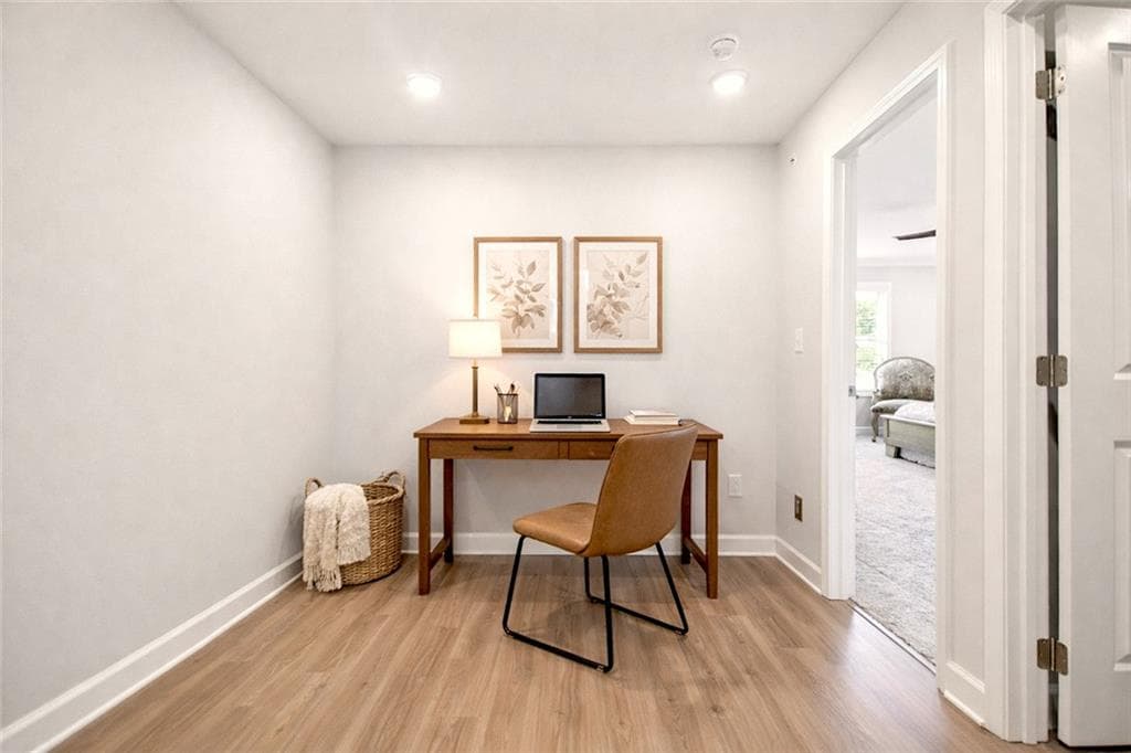 3 bedroom, 3 bathroom, 1,867 sq ft townhouse under contract at 765 Trevett Way, Marietta, GA 30062 — photo 8