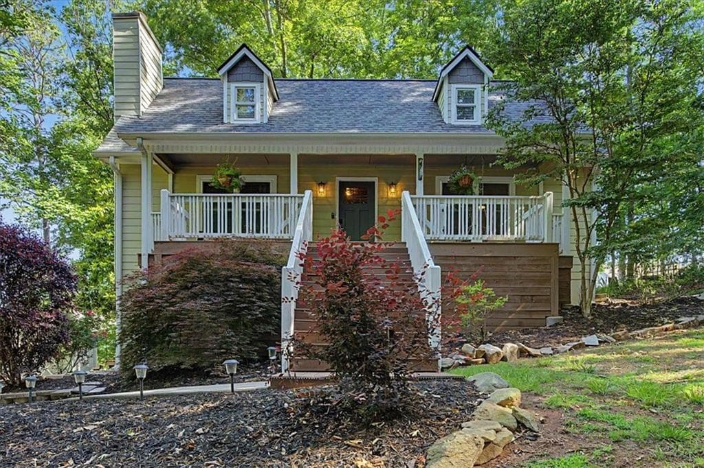 3 bedroom, 3 bathroom, 1,768 sq ft single family residence sold at 2078 Winding Creek Lane, Marietta, GA 30064
