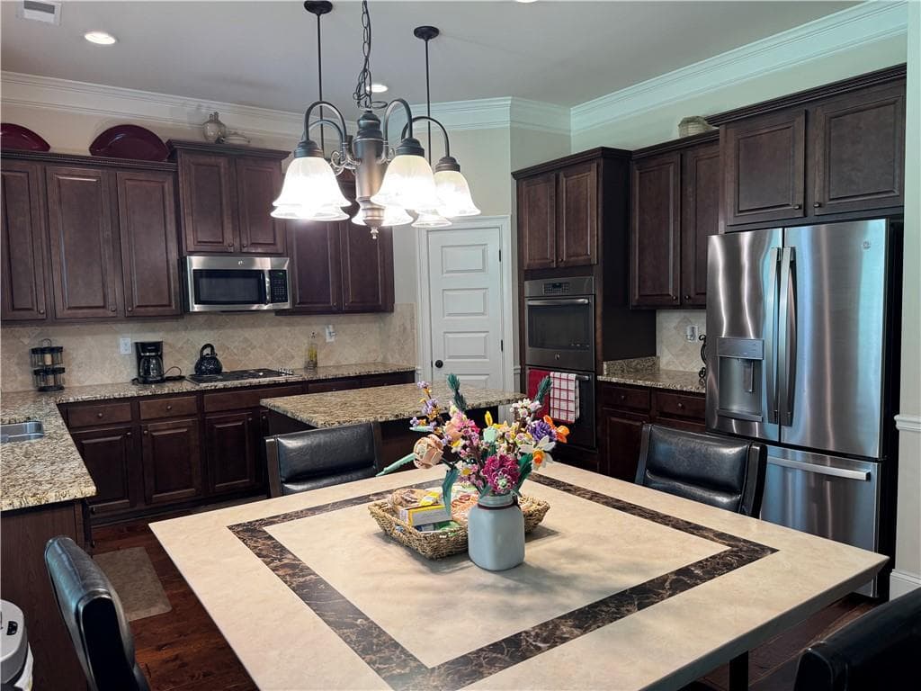 5 bedroom, 4 bathroom, 3,166 sq ft single family residence for sale at 1880 Browning Bend Court, Dacula, GA 30019 — photo 8