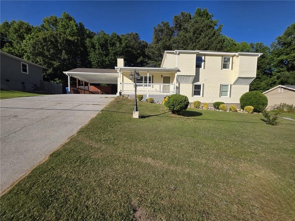 5 bedroom, 3 bathroom, 2,772 sq ft single family residence sold at 2701 Bluffton Road, Buford, GA 30519