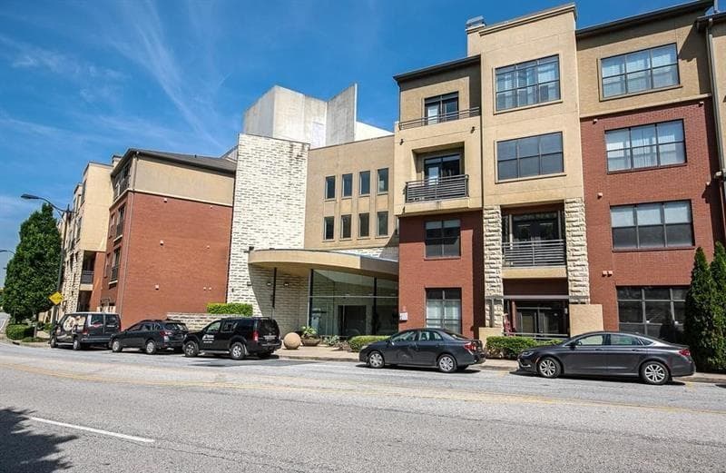 3 bedroom, 3 bathroom, 1,500 sq ft condominium for sale at 401 16th Street 1378, Atlanta, GA 30363 — photo 1 of 16