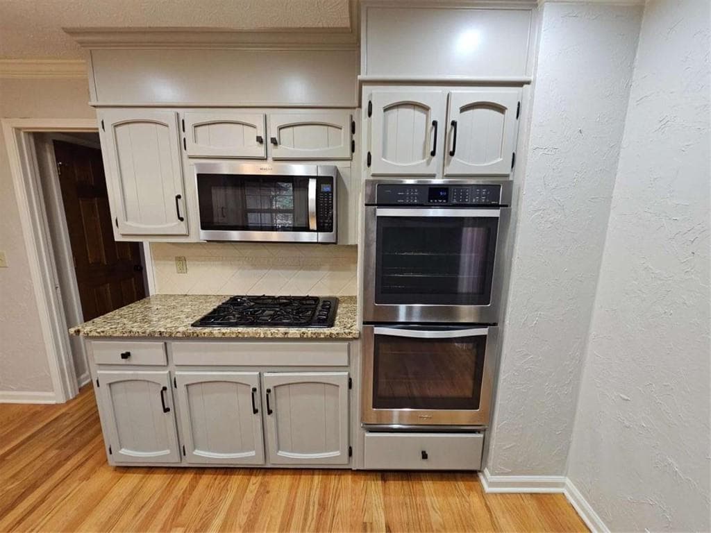 4 bedroom, 3 bathroom, 4,645 sq ft single family residence for rent at 5525 Wedgewood Court, Lilburn, GA 30047 for $2,900 a month — photo 9