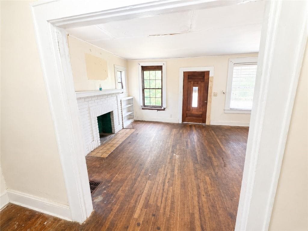 2 bedroom, 1 bathroom, 1,106 sq ft single family residence under contract at 201 Atlanta Avenue, Atlanta, GA 30315 — photo 6