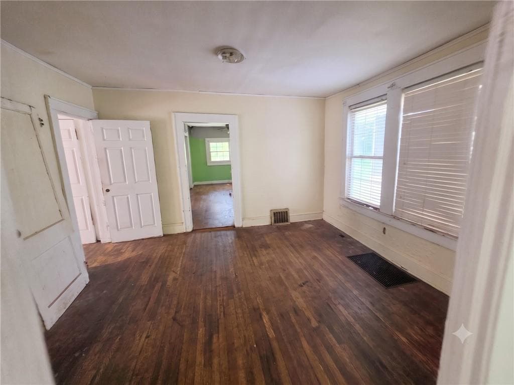 2 bedroom, 1 bathroom, 1,106 sq ft single family residence under contract at 201 Atlanta Avenue, Atlanta, GA 30315 — photo 8