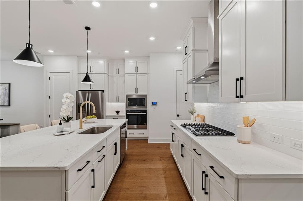 3 bedroom, 4 bathroom, 2,685 sq ft townhouse under contract at 1040 Harper Drive, Roswell, GA 30076 — photo 10