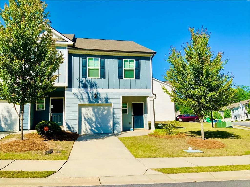 3 bedroom, 3 bathroom townhouse for rent at 7062 Mimosa Bluff, Lithonia, GA 30038 for $1,950 a month — photo 2