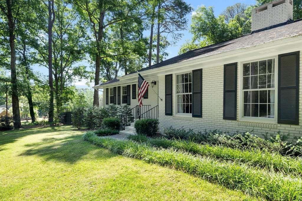 3 bedroom, 2 bathroom, 2,046 sq ft single family residence under contract at 15 Pine Valley Road, Rome, GA 30165 — photo 5