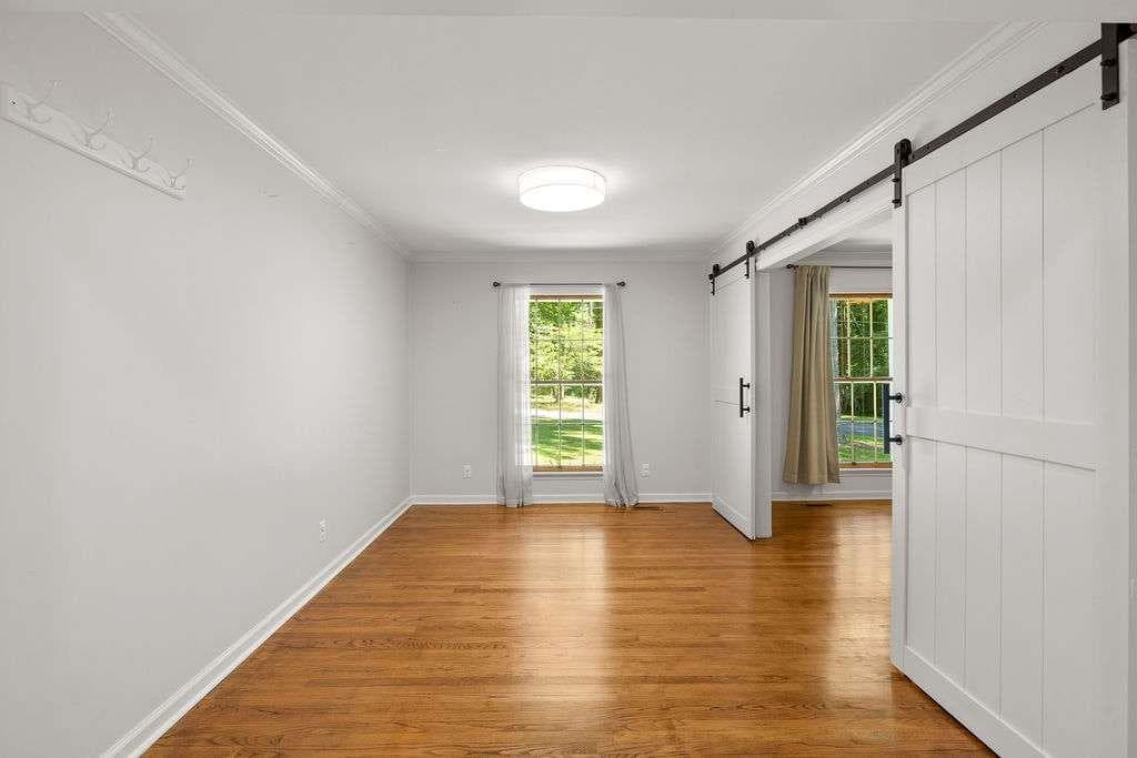 3 bedroom, 2 bathroom, 2,046 sq ft single family residence under contract at 15 Pine Valley Road, Rome, GA 30165 — photo 9