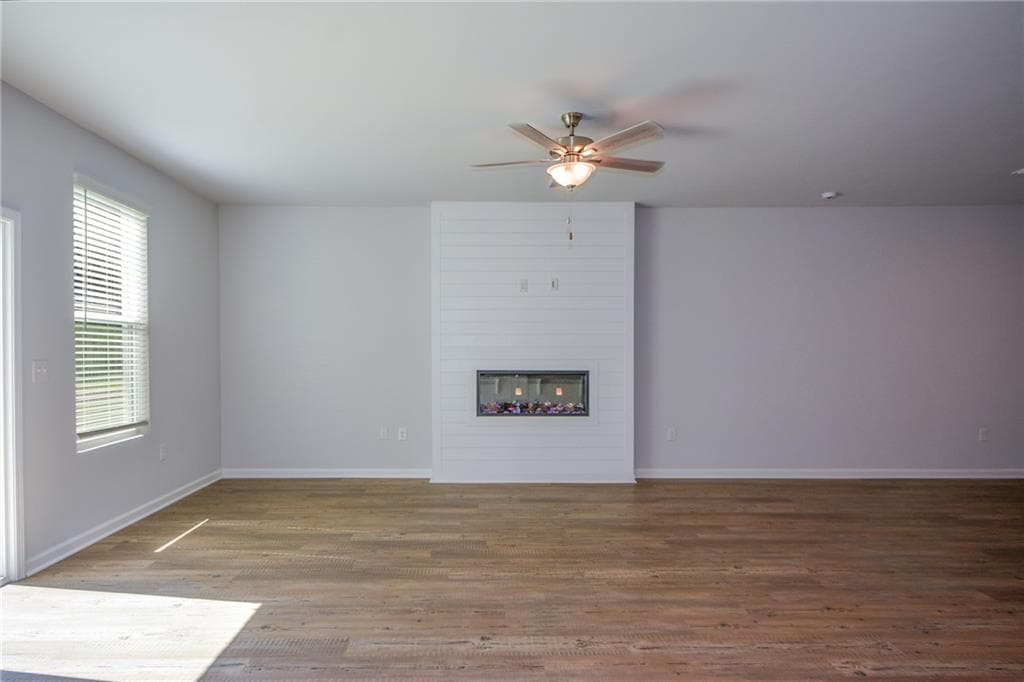 4 bedroom, 3 bathroom, 2,586 sq ft single family residence for sale at 104 Green Love Lane, Grayson, GA 30017 — photo 6