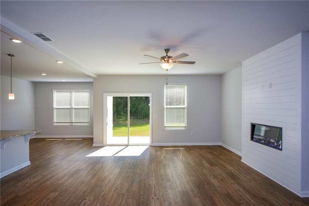 4 bedroom, 3 bathroom, 2,586 sq ft single family residence for sale at 104 Green Love Lane, Grayson, GA 30017 — photo 10