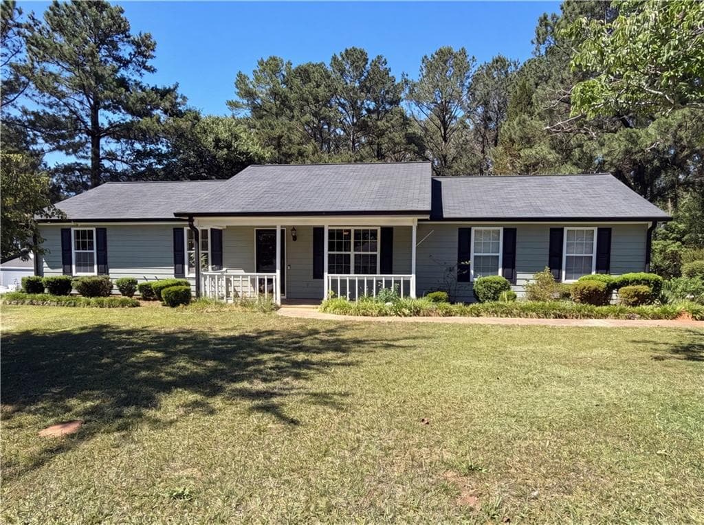 3 bedroom, 2 bathroom, 1,388 sq ft single family residence under contract at 90 Rolling Ridge Drive, Covington, GA 30016