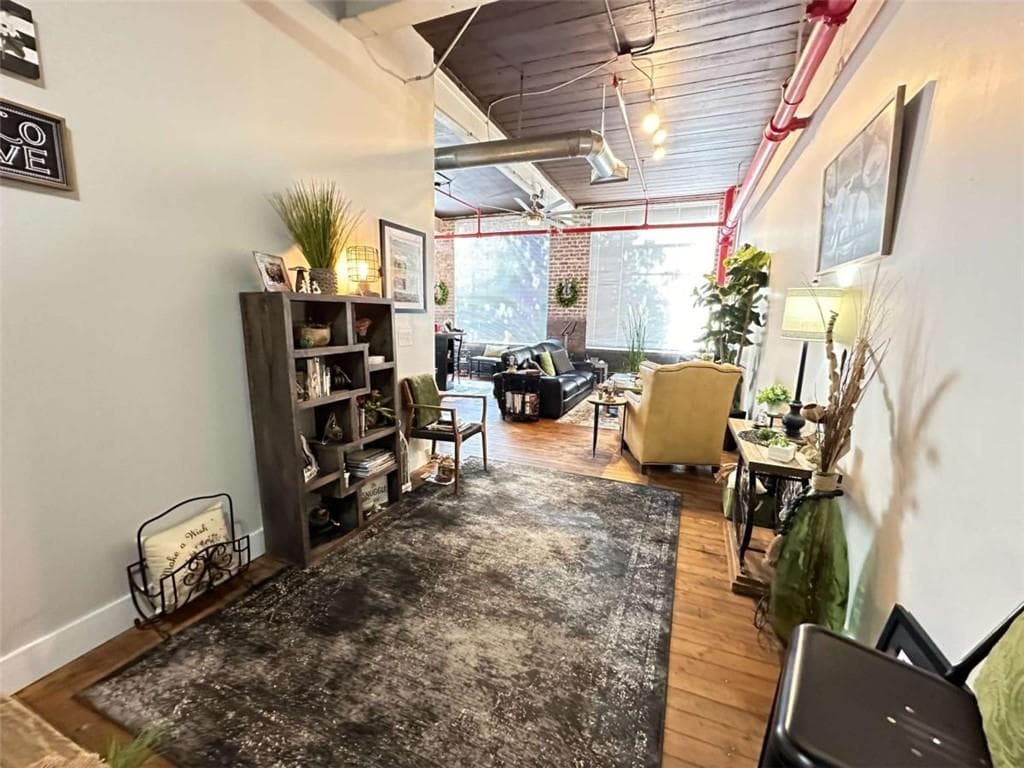 2 bedroom, 1 bathroom, 1,124 sq ft condominium for sale at 301 Bradley Street APT A206, Carrollton, GA 30117 — photo 7