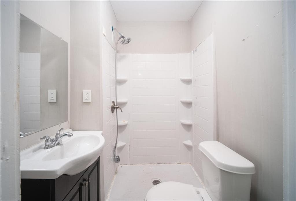 duplex under contract at 90 Martin Luther King Jr Drive, Winder, GA 30680 — photo 10