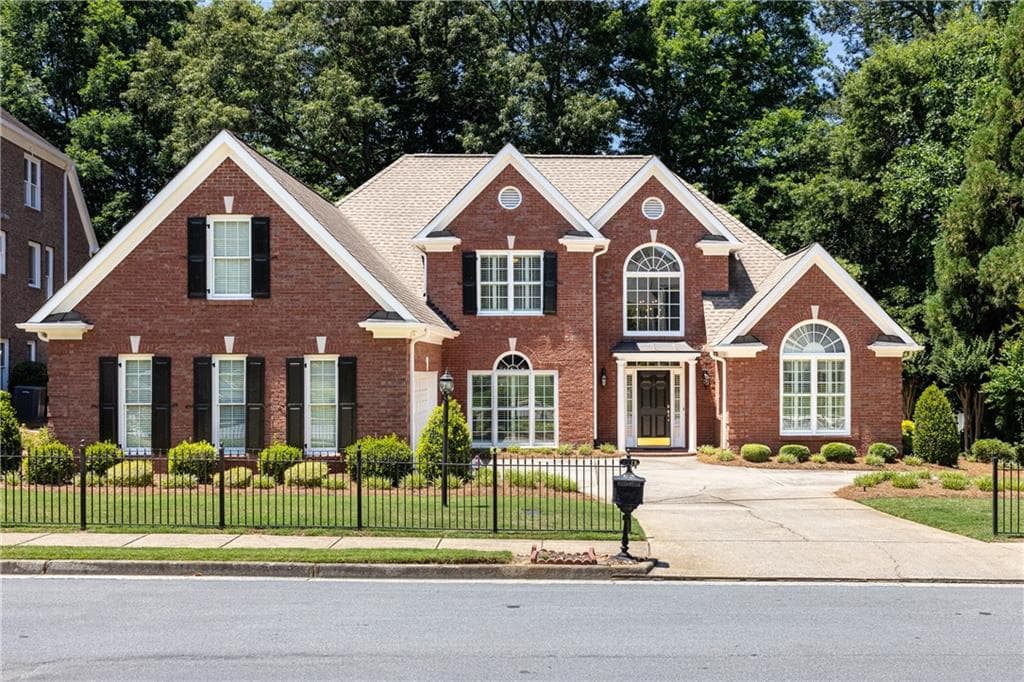 4 bedroom, 3 bathroom, 2,561 sq ft single family residence for sale at 2975 Towne Village Drive, Duluth, GA 30097