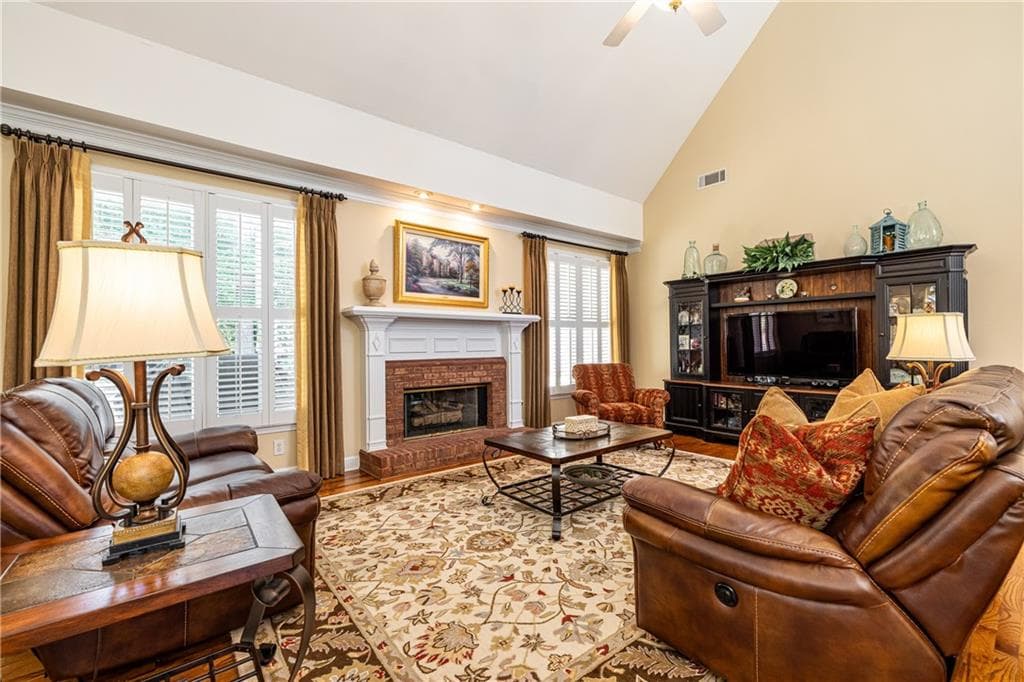 4 bedroom, 3 bathroom, 2,561 sq ft single family residence for sale at 2975 Towne Village Drive, Duluth, GA 30097 — photo 8