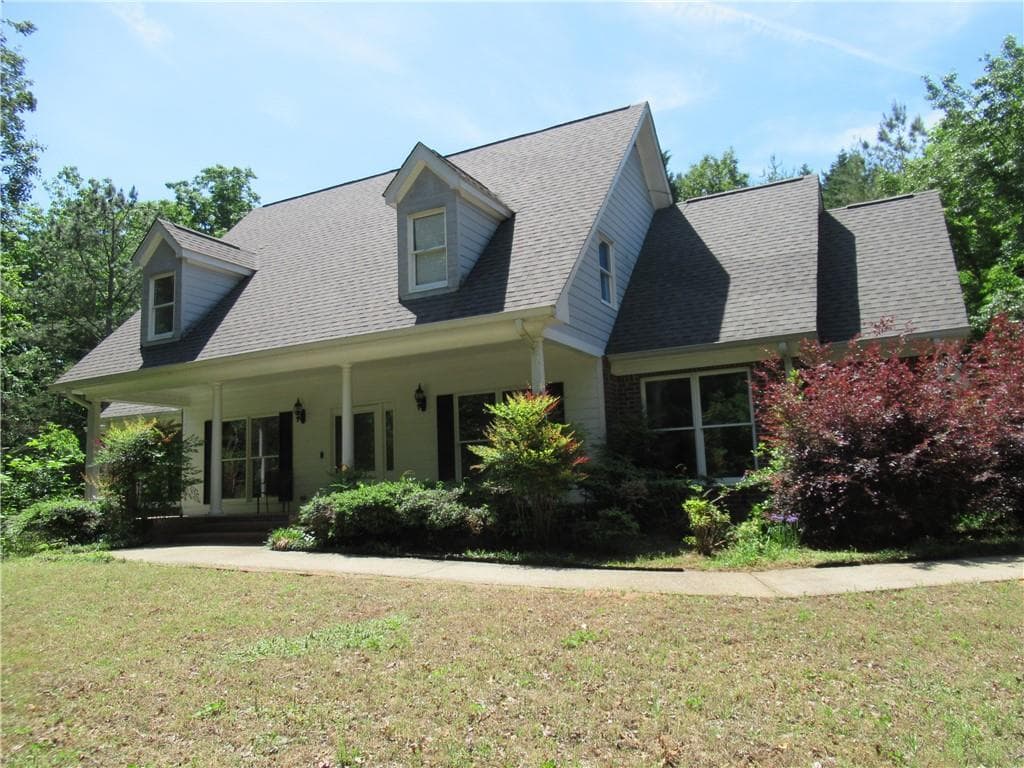 3 bedroom, 5 bathroom, 3,580 sq ft single family residence for sale at 620 Mount Pleasant Church Road, Cleveland, GA 30528 — photo 2