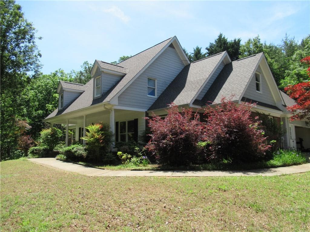 3 bedroom, 5 bathroom, 3,580 sq ft single family residence for sale at 620 Mount Pleasant Church Road, Cleveland, GA 30528 — photo 3