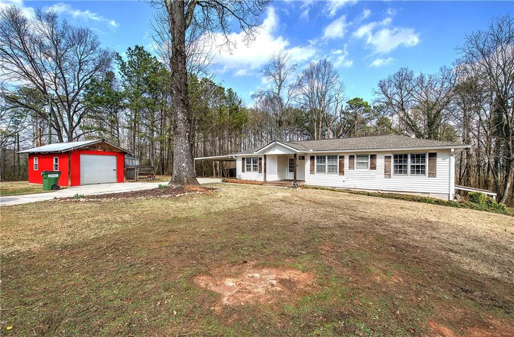 5 bedroom, 3 bathroom single family residence sold at 1188 Georgia Avenue, Bremen, GA 30110