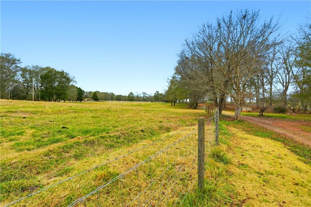 3 bedroom, 2 bathroom mobile home for sale at 1295 Double Bridge Road, Winder, GA 30680 — photo 5