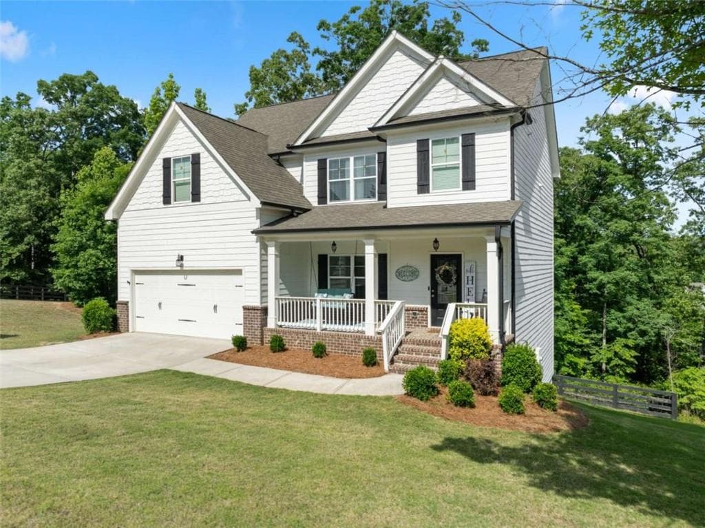 4 bedroom, 4 bathroom, 2,503 sq ft single family residence for sale at 4005 Windsor Trail, Gainesville, GA 30506 — photo 2