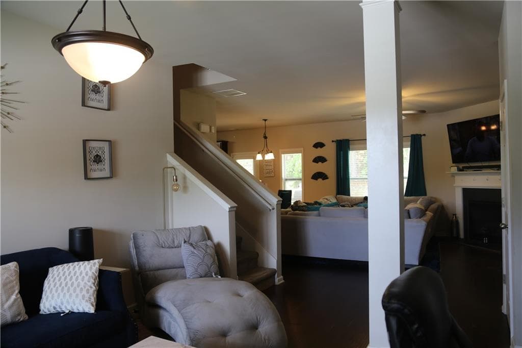 4 bedroom, 3 bathroom, 2,102 sq ft single family residence for sale at 92 Persian Ivy Way, Dallas, GA 30132 — photo 5