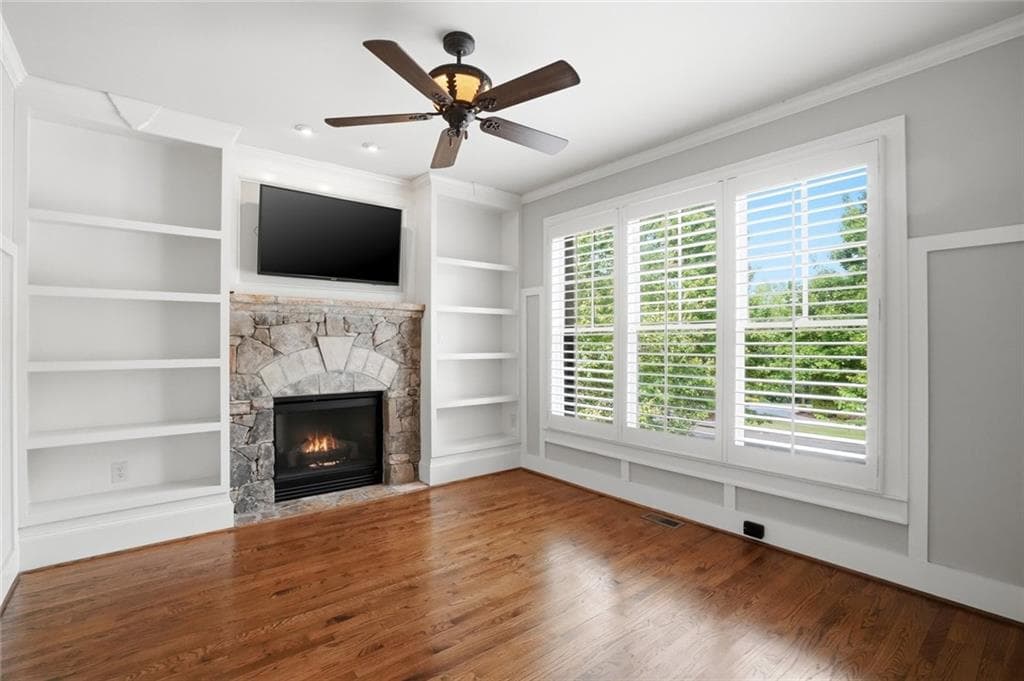 5 bedroom, 5 bathroom, 6,264 sq ft single family residence for sale at 25 River Sound Circle, Dawsonville, GA 30534 — photo 7