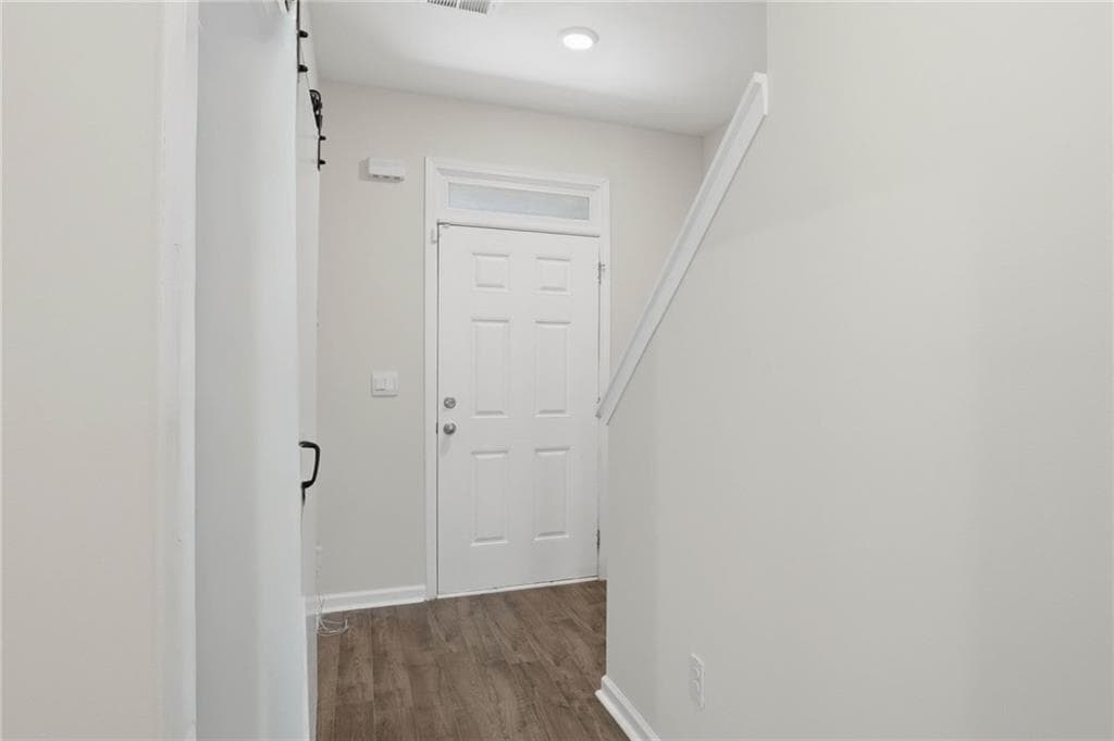 5 bedroom, 4 bathroom, 2,752 sq ft single family residence under contract at 2407 Pelham Pass, Dacula, GA 30019 — photo 5
