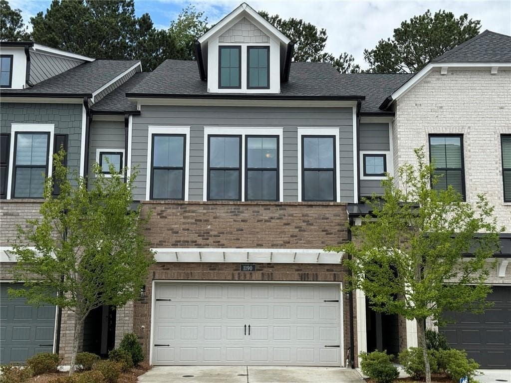 3 bedroom, 4 bathroom, 2,728 sq ft townhouse for sale at 1190 Harper Drive, Roswell, GA 30076