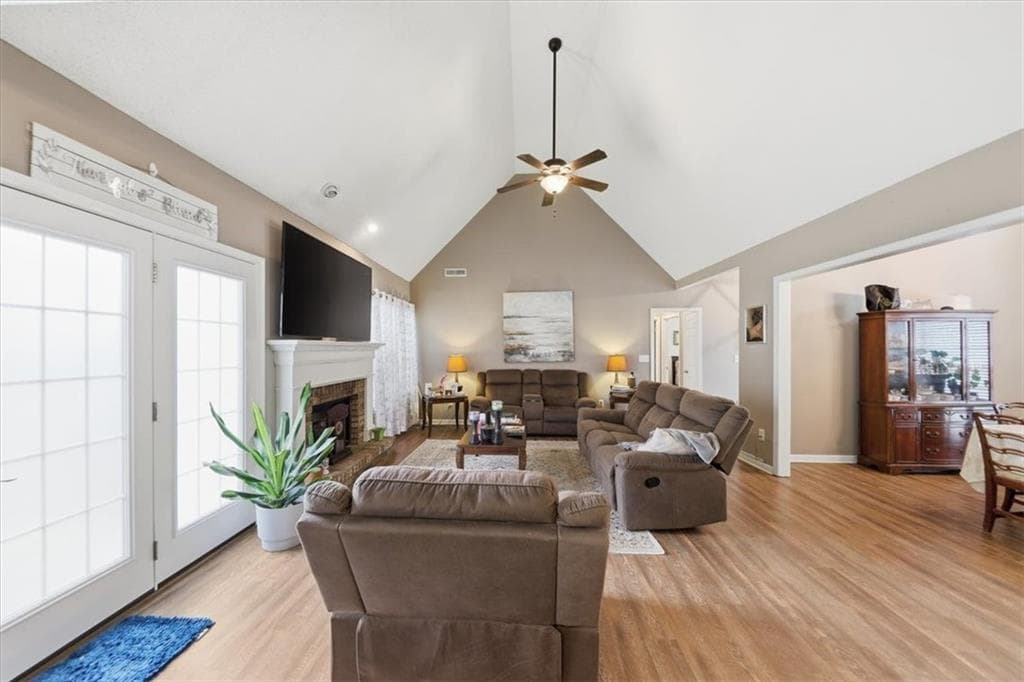 4 bedroom, 2 bathroom, 2,210 sq ft single family residence under contract at 84 PEBBLE CREEK Drive, Newnan, GA 30265 — photo 9