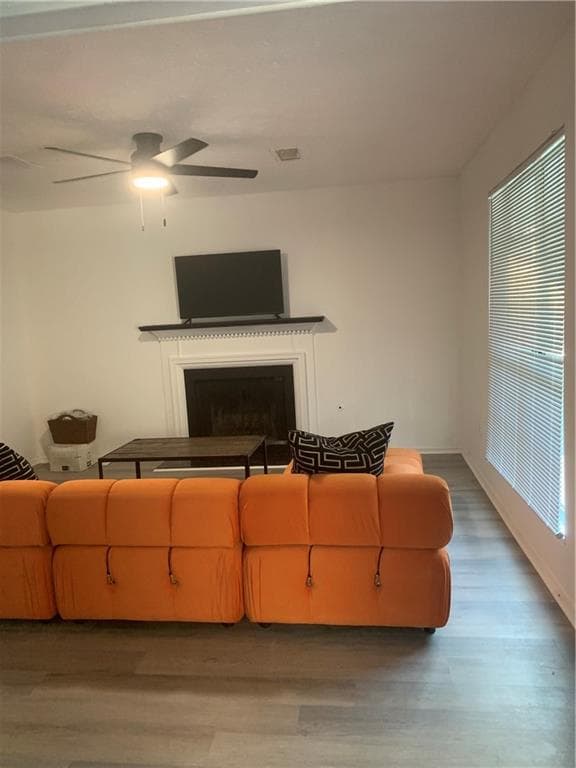 3 bedroom, 3 bathroom, 1,248 sq ft single family residence for sale at 6182 Saint Charles Court, Lithonia, GA 30058 — photo 4